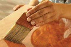 水性木器漆与油性木器漆的性能比较
